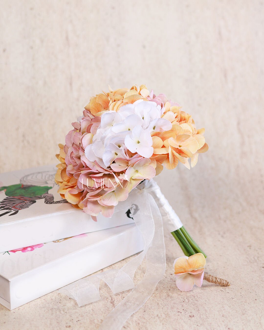 ISLAK DOKULU ORTANCA-TURUNCU