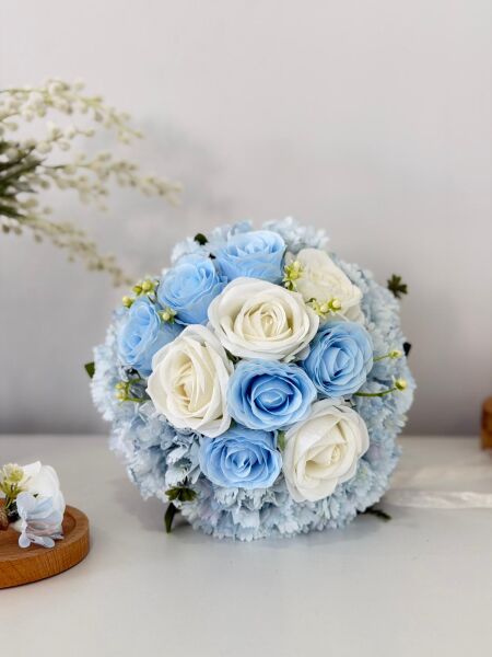 BABY BLUE
