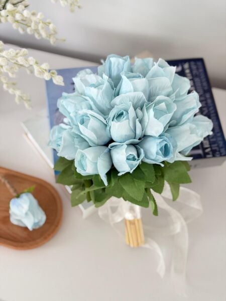 MYSTIC ROSES