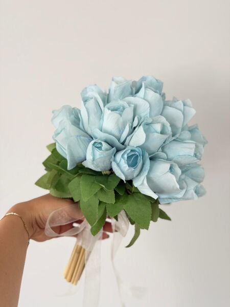 MYSTIC ROSES